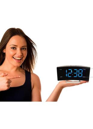 Годинник настільний з радіо technoline wt460 blue led black/silver (wt460 blaue led)4 фото