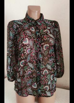 Красива блуза