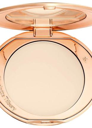 Компактна пудра-вуаль charlotte tilbury airbrush flawless finish micro-powder 1 fair 8 г