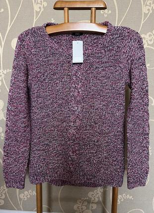 Очень красивый и стильный брендовый свитер 21-22.