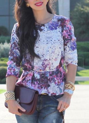 Гарна стильна блуза топ у квітковий принт h&m етикетка2 фото