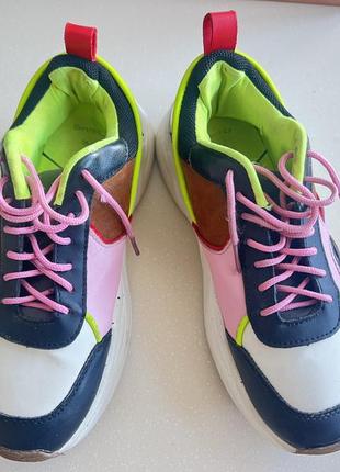 Кросовки bershka 24 см стелька