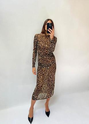 Трендова сукня zara