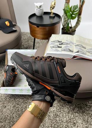 Кроссовки adidas 6
