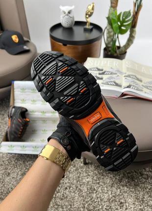 Кроссовки adidas 4