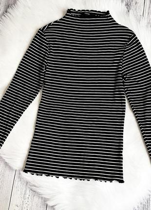 Гольф в рубчик у смужку