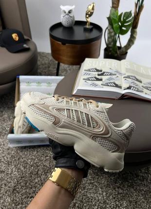 Кроссовки adidas