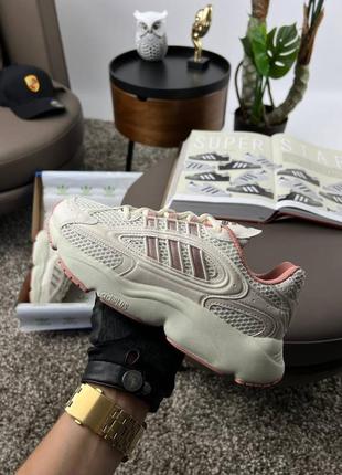 Кроссовки adidas