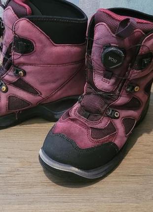 Ecco 35