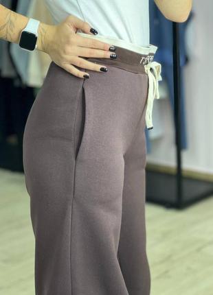 Штаны спортивные женские теплые на флисе на высокой посадке качественные стильные...