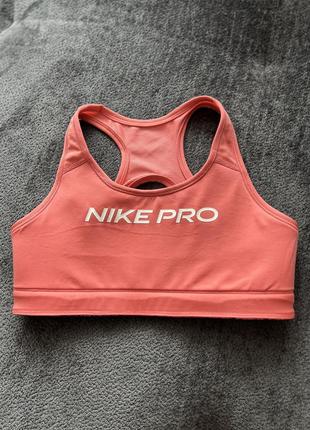 Двосторонній спортивний топ nike pro6 фото