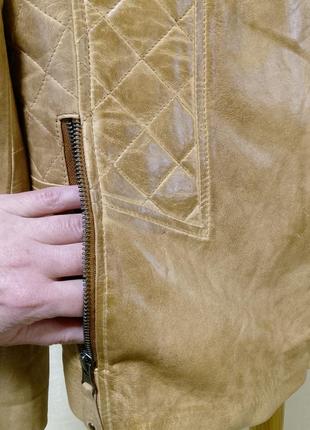Кожаная куртка косуха carlo sacchi.4 фото
