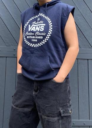 Vans кофта с капишоном без рукавов