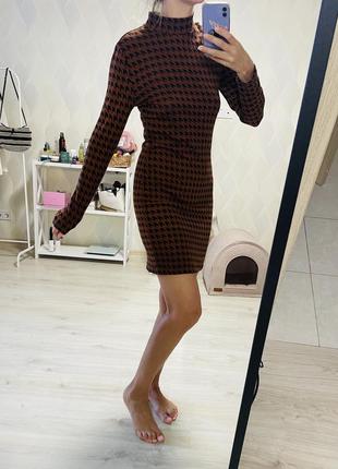 Платье оригинальное