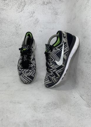Кроссовки nike free