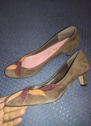 Accessorize uk6 39p  26см