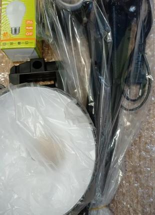 Настольная лампа для маникюра черная