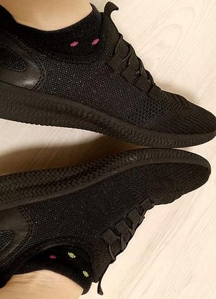 Кросівки легенькі спортивні  мокасини.