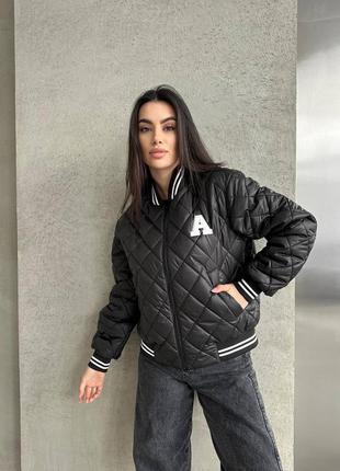 Жіночий бомбер