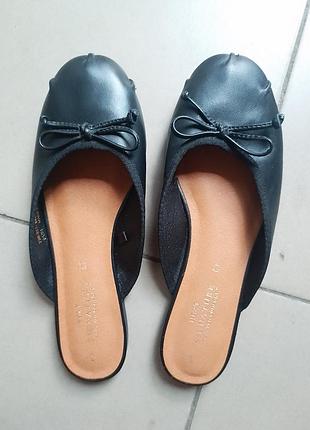 Шлепанцы с закрытым носком/шлепанцы р.37