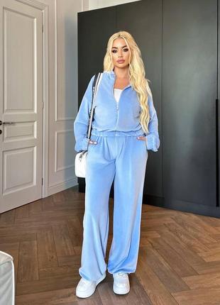 Стильный костюм-двойка