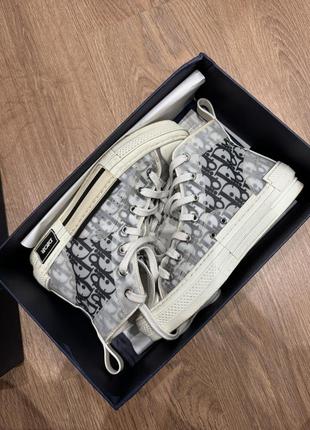 Кеди dior