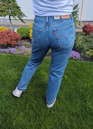 Levis. настоящие идеальные женские джинсы. жіночі джинси.2 фото