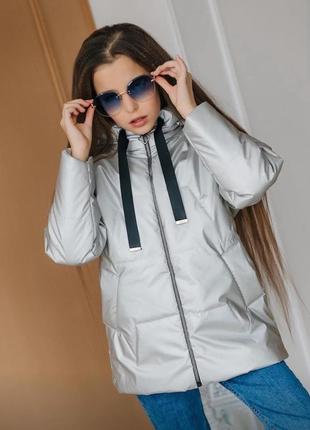 Демисезонная детская утепленная куртка плащевка на синтепоне оверсайз на девочку подростка осень на 9-11лет