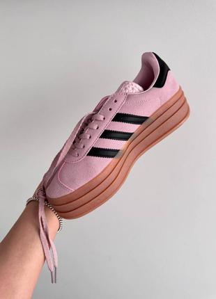 Кросівки в стилі adidas gazelle
bold pink / black premium6 фото