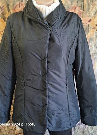 Куртка женская.