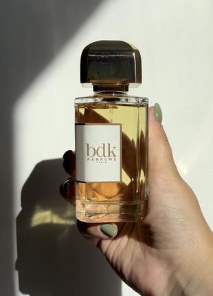 Розпив bdk parfums creme de cuir (від 1 мл)