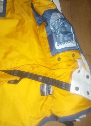 Куртканая мальчишка 3