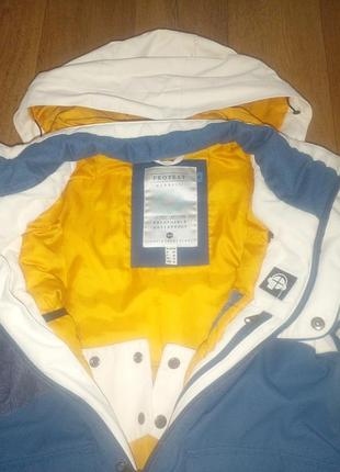 Куртканая мальчишка 2