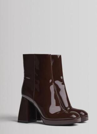 Ботінки ботильйони на каблуку