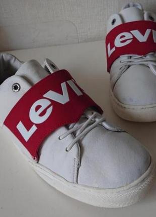 Мужские кожаные кроссовки levi's оригинал !7 фото