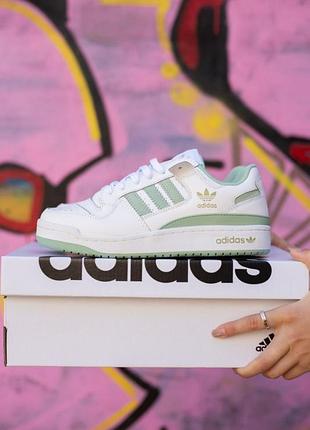 Жіночі кросівки adidas forum low white green