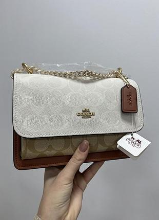 Женская сумочка coach mini klare crossbody in signature canvas white cream 21 х 15 х 8 см