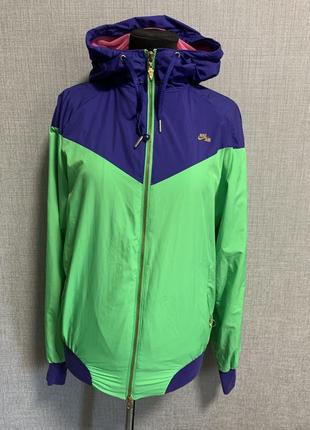 Вытровка nike