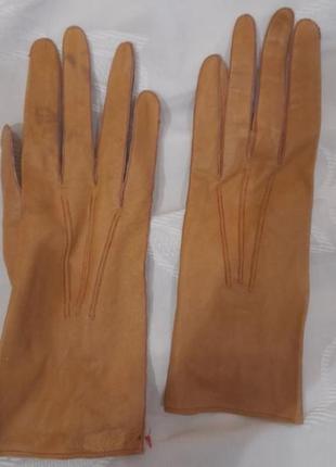 Перчатки, винтаж, нат кожа, на тонкие пальцы и ладонь.