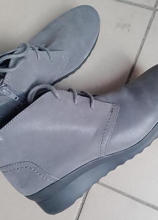 Ботинки clarks р.38-39/черевики