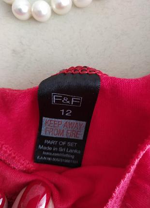 Красные стринги