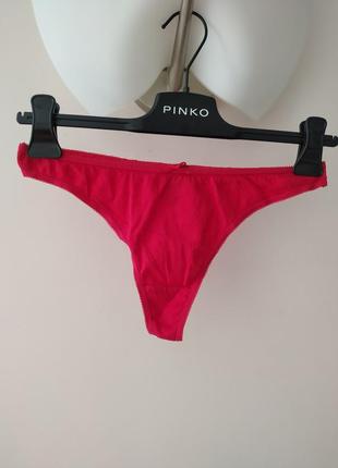 Красные стринги