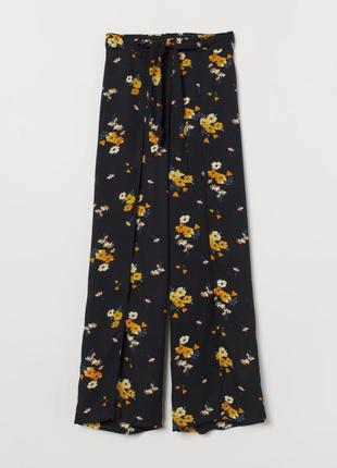 Брюки с высокими разрезами спереди h&m, палаццо, штаны-юбка