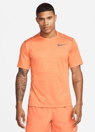 Спортивна футболка nike