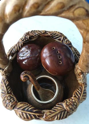 Керамический набор для специй.