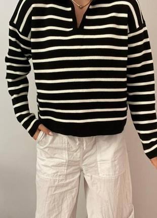 Свитер женский