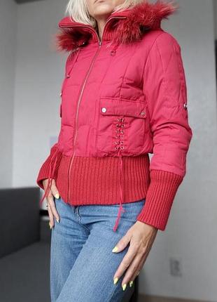 Теплюща натуральна куртка бомпер, італія, з капішоном і хутром