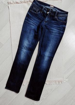 Классические базовые джинсы tommy hilfiger 28 размер