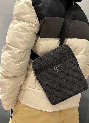 Сумка guess vezzola smart ▫️



💰цена: 1750💰