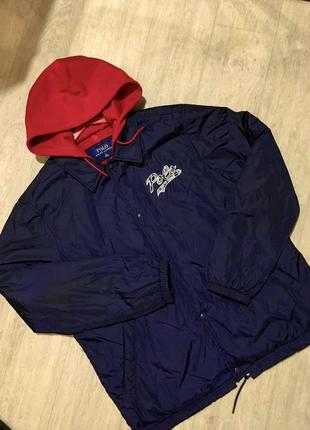 Нейлоновая куртка XL / 50
